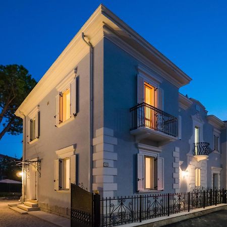 B&B Villa Tozza Senigallia Eksteriør billede